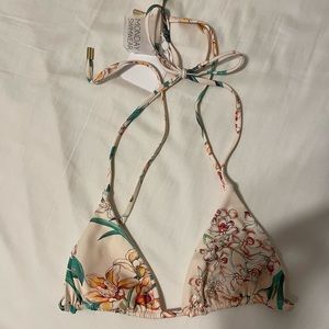 Monday swimwear bikini top